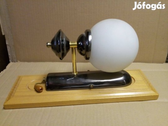 Fali lámpa éjjelilámpa beépített kapcsolóval