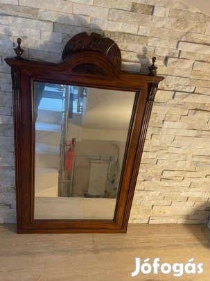 Fali tükör 100 cm X 65 cm méretben eladó