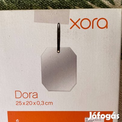 Fali tükör szögeletes