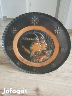 Falidísz  bronzból 