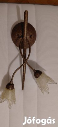 Falikar jelképes összegért