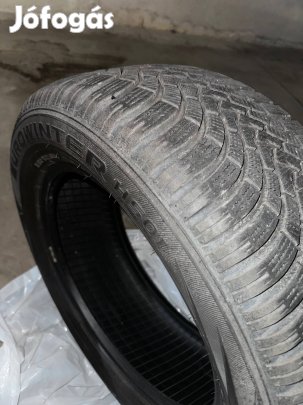 Falken Eurowinter 235/55 R17 téligumi eladó (4db) jó állapotban