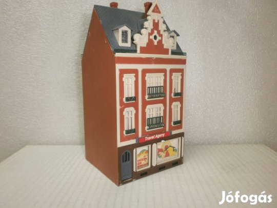 Faller - városi emeletes ház üzlettel - 1:87 - ( F-18)