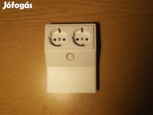 Falon kívüli kettős dugalj Tehalit