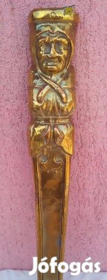 Falra akasztható emberalakos váza, bronz szobor, egyedi ritkaság