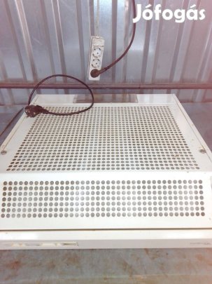 Falra szerelhető Pára elszívó