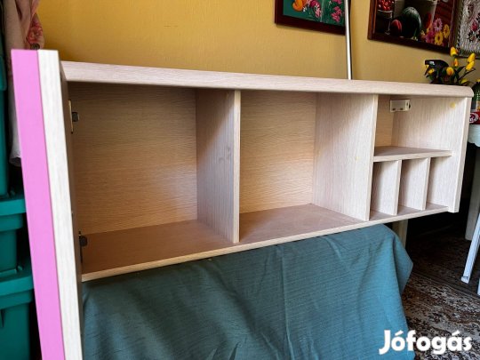 Falra szerelhető polc