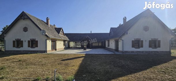 Fantasztikus ház csodás környezetben! 86_mev