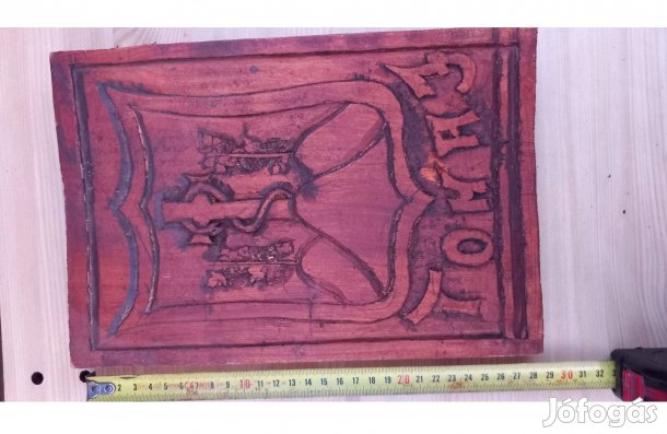 Faragott fa kép Tokaj címer fali kép