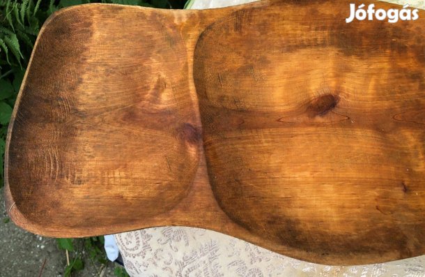 Faragott fa tálalótál 3500 ft:Lenti