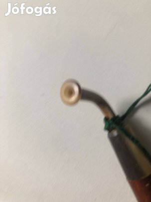Faragott szarvasfejes pipa eladó