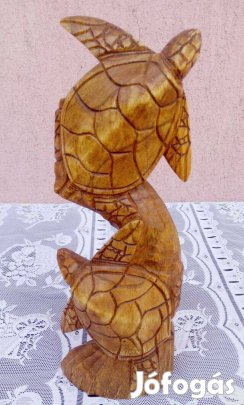 Faragott teknős pár Indonéziából, egyedi kézműves munka. 30cm