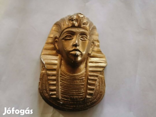 Fáraó figura gipsz dísz