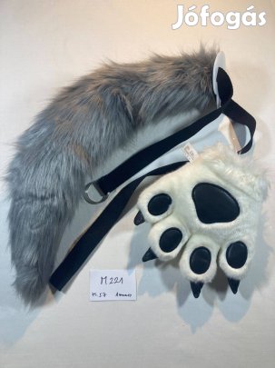 Farkas farok, mancs M221