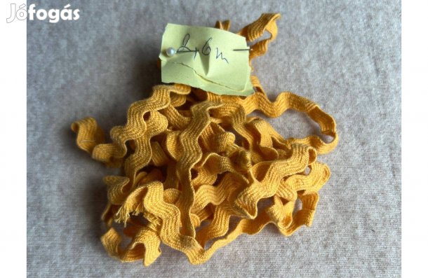 Farkasfog, paszomány szalag sárga