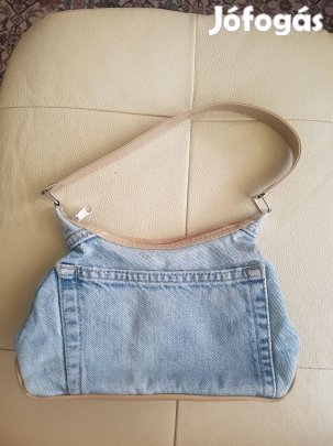 Farmer női kistáska kis táska zippzáros külső zseb