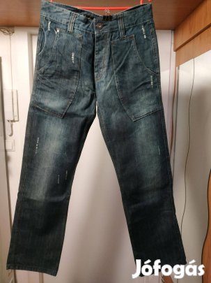 Farmernadrág eladó, 32-es (M-es) méret