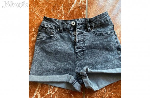 Farmershort eladó, 158/164-es méretben