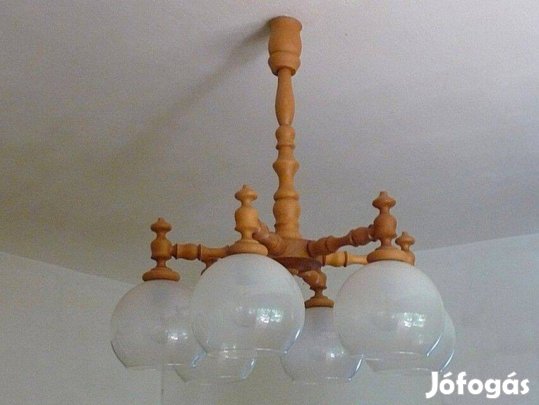 Faszerkezetű csillár