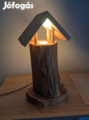 Fatörzs asztali lámpa
