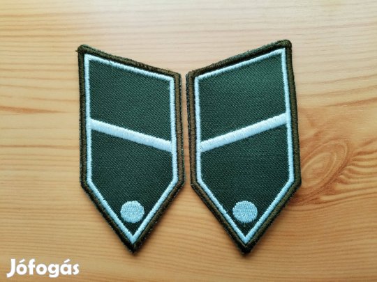 Fbő Katonai Parolin pár