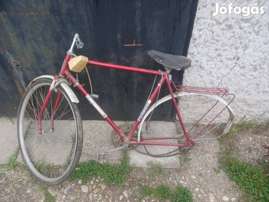 Fecske  retro versenykerékpár