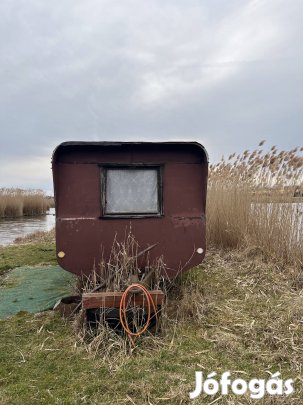 Fecske lakókocsi ,Ipari lakókocsi műhelykocsi