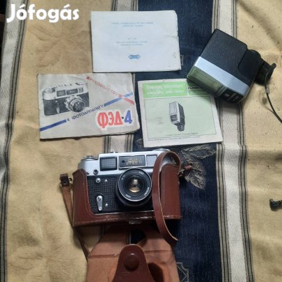 Fed-4 távmérős fényképező,vakujával,papirokkal eladó