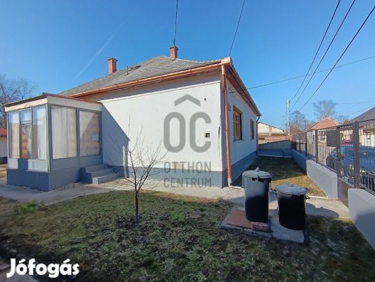 Fedezze fel álmai otthonát Kalocsán  3 szobás, kényelmes ház várja Ön