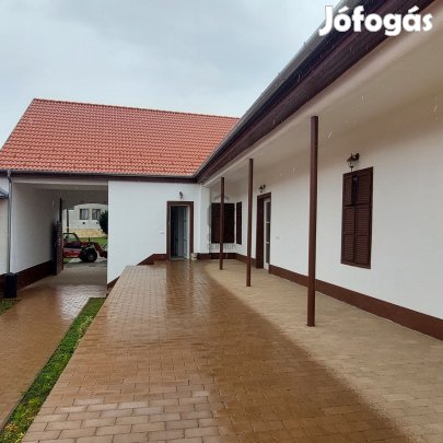 Fedezze fel álmai otthonát Véménd szívében!