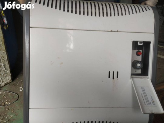 Fég Gold parapettes konvektor 4,4 KW -os