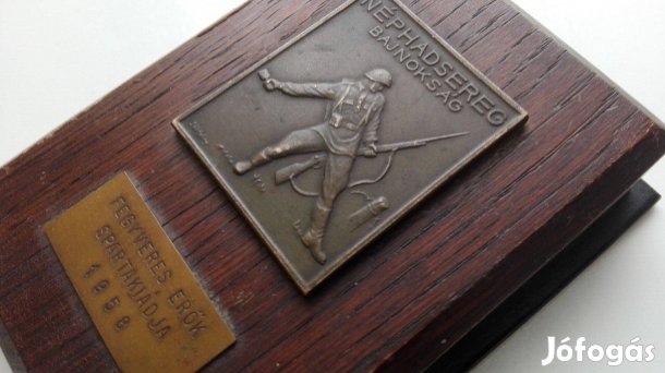Fegyvereserők Spartakiádja 1958-as bronz érem ritka egyedi db