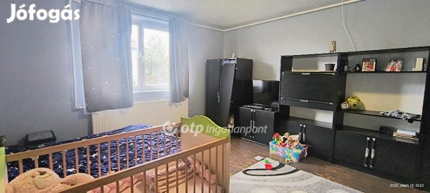 Fegyverneki eladó 70 nm-es ház