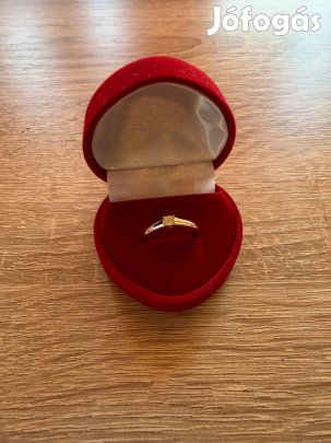 Fehér Arany Eljegyzési Gyémánt gyűrű