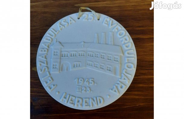 Fehér Herendi porcelán feliratos emlék dísz plakett eladó!
