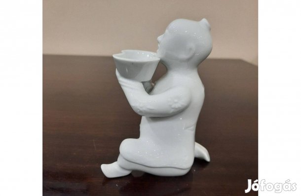 Fehér Herendi porcelán kínai térdelő figura, sótartó, fűszertartó