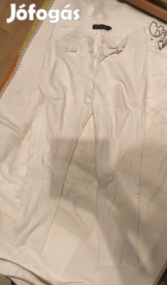 Fehér, kényelmes nyári nadrág