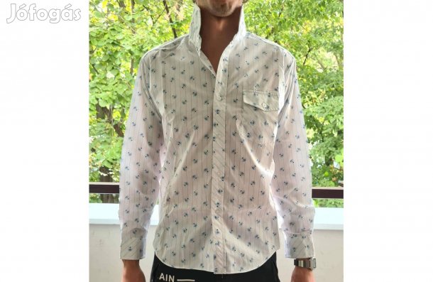 Fehér alapon apró mintás férfi ing 36-os beleírt