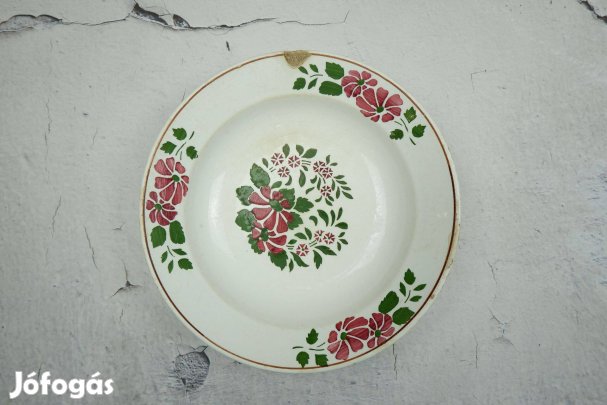 Fehér alapon virág mintás fali dísztányér 23cm Gránit