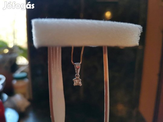 Fehér arany medál certifikációval eladó