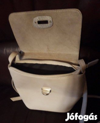 Fehér bőrtáska eladó