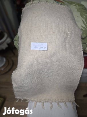 Fehér cserge szép rojtos