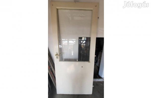 Fehér félig üveg ajtó bontásból