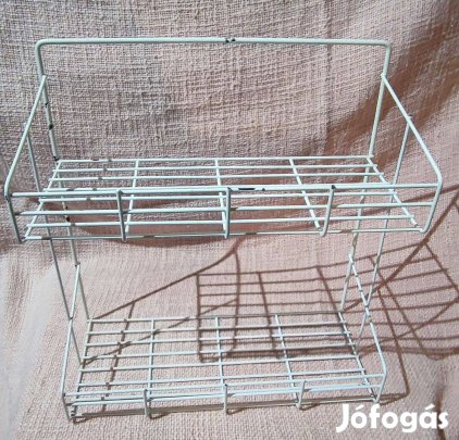 Fehér fürdőszobai kamra spájz polc