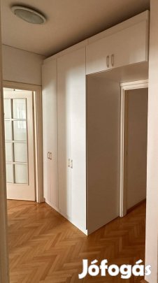 Fehér gardróbszekrény eladó