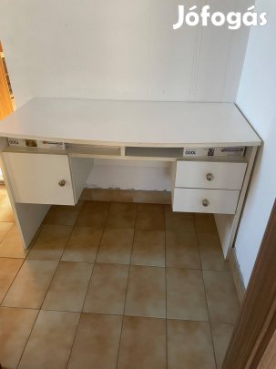 Fehér gyerek íróasztal