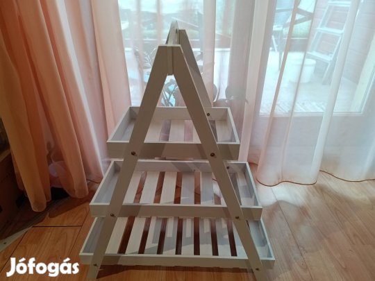 Fehér három szintes virágállvány