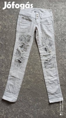 Fehér hímzettt, kövekkel díszített farmer XS-S