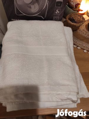 Fehér jysk fürdőlepedő