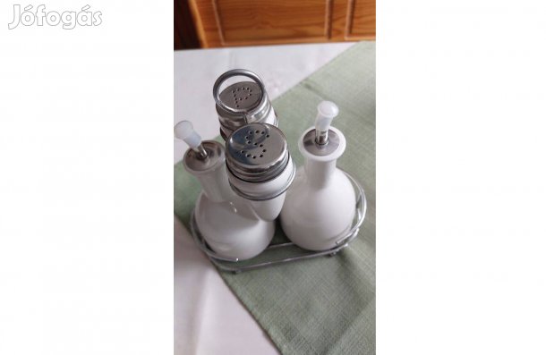 Fehér kerámia asztali kiöntő készlet